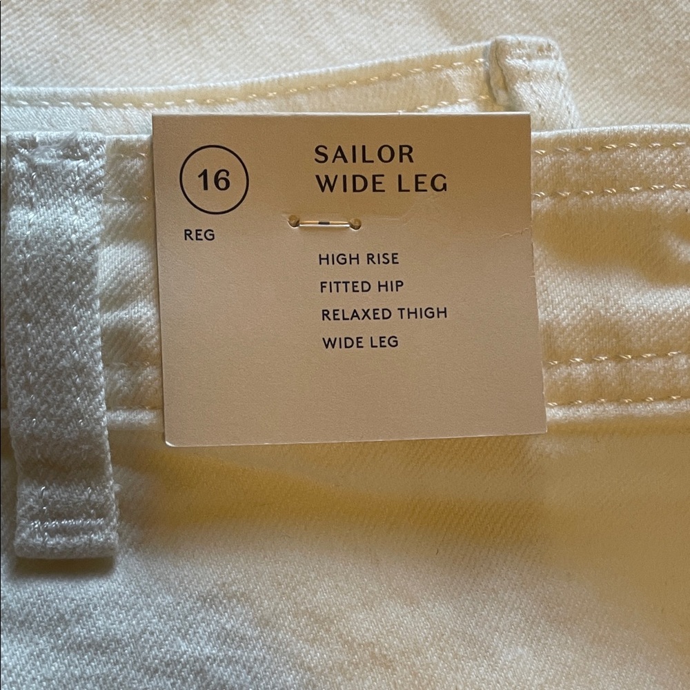 Universal Thread Sailor Wide Leg High Rise Jeans - White Women’s Size 16